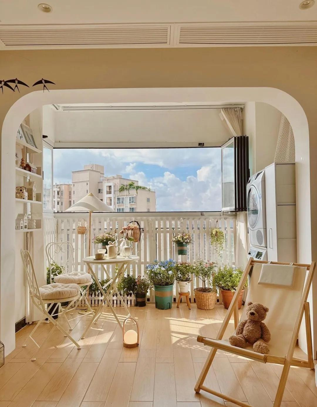 2025年门窗设计新趋势！这5款替代落地窗的方案，美观省心又实用